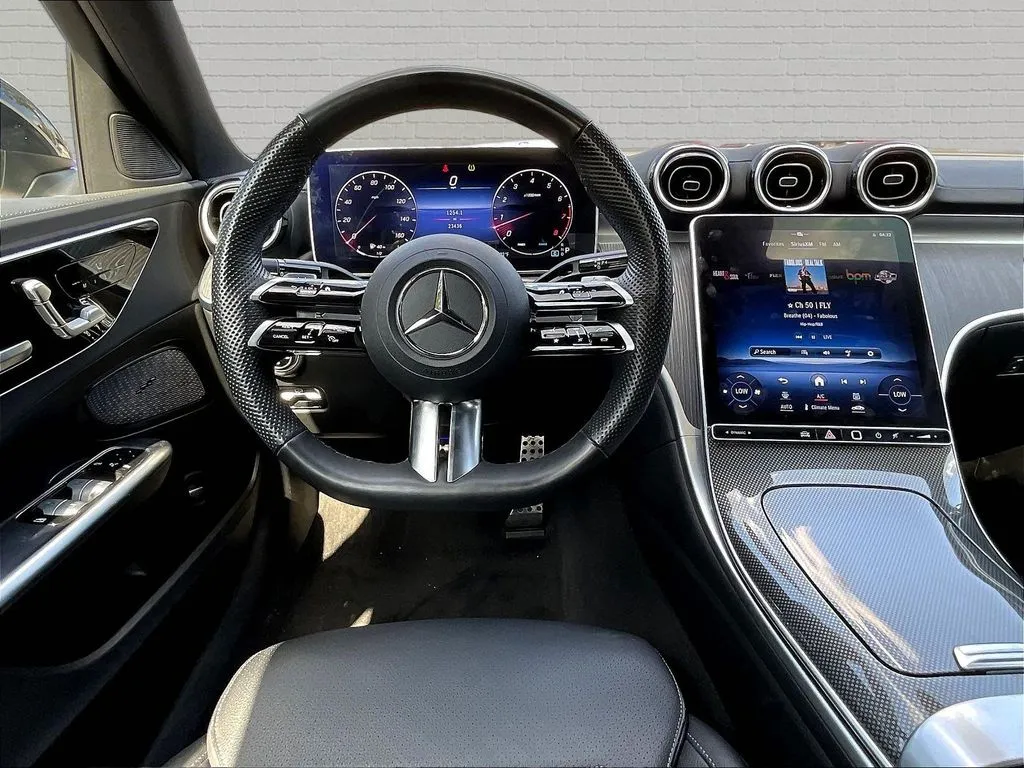 Mercedes-Benz C-Class photo 8