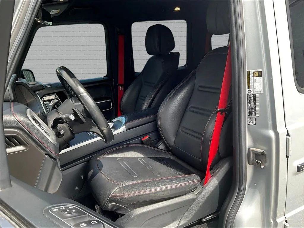 Mercedes-Benz G-Class photo 18