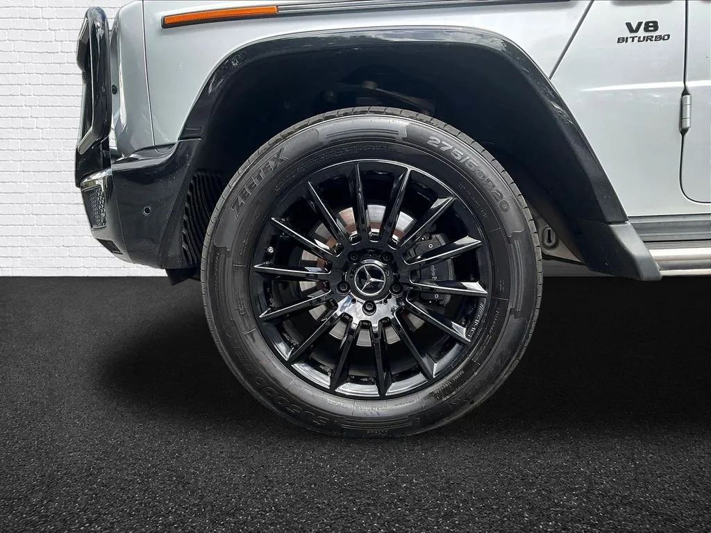 Mercedes-Benz G-Class photo 29