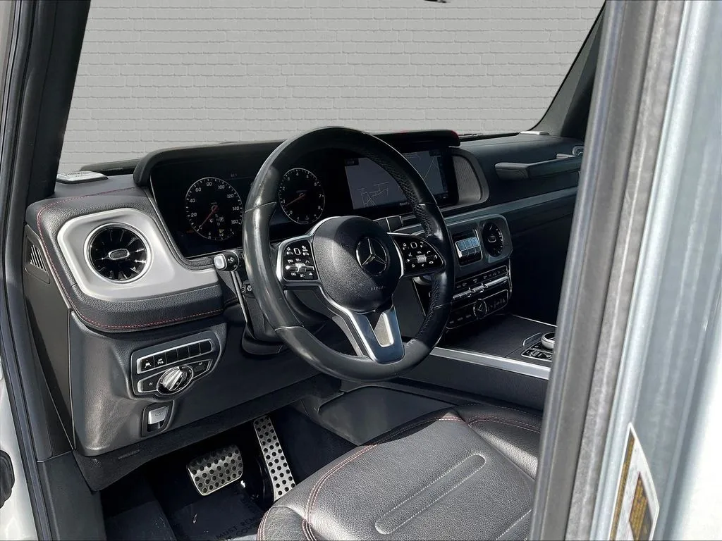 Mercedes-Benz G-Class photo 15
