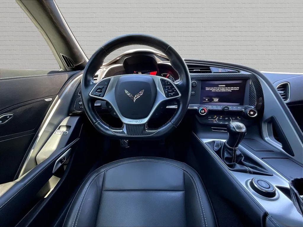 Chevrolet Corvette photo 7