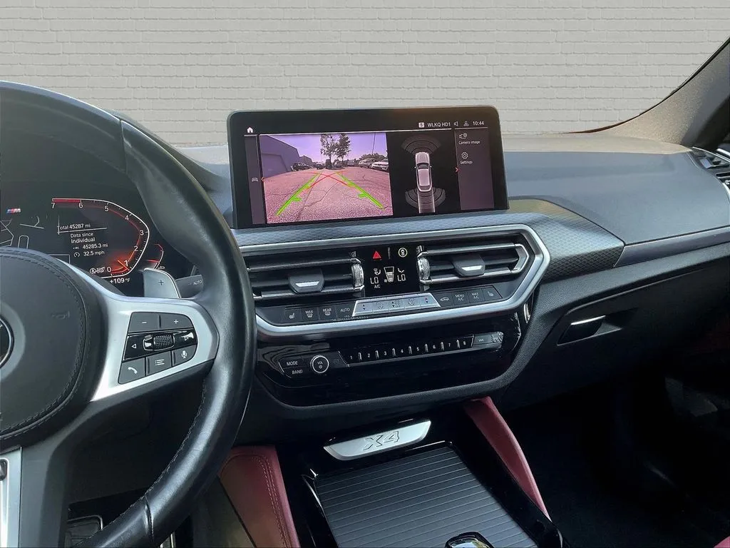 BMW X4 photo 9