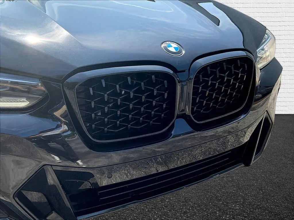BMW X4 photo 31