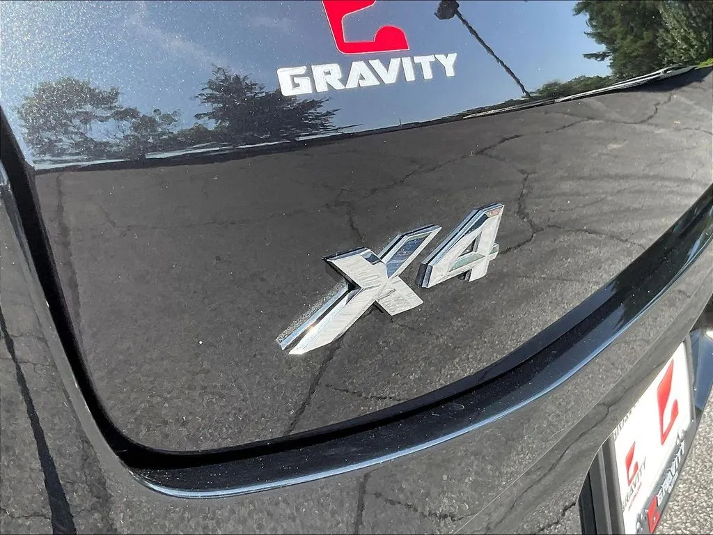 BMW X4 photo 22