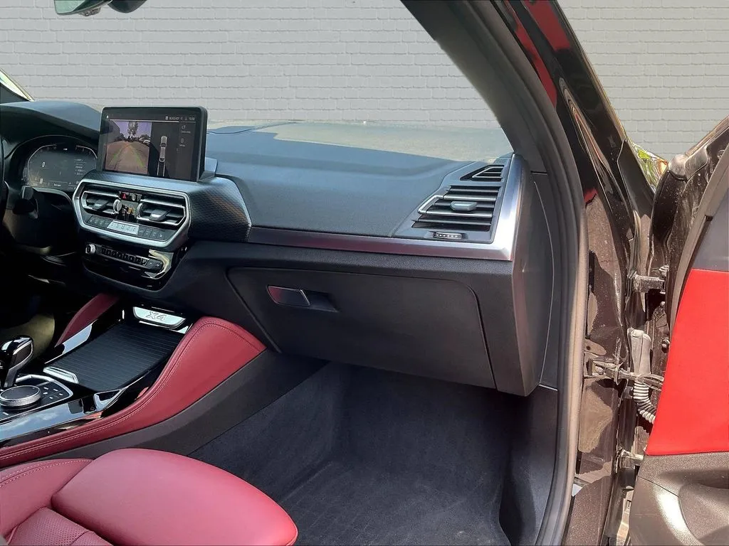 BMW X4 photo 24