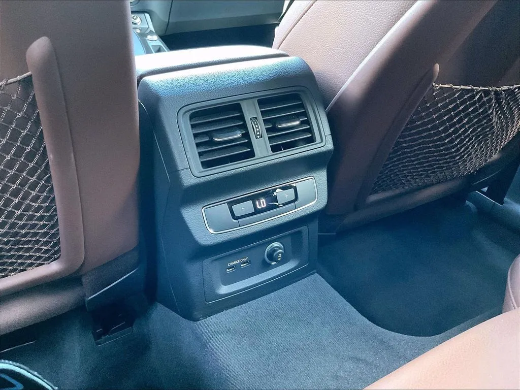 Audi Q5 e photo 10