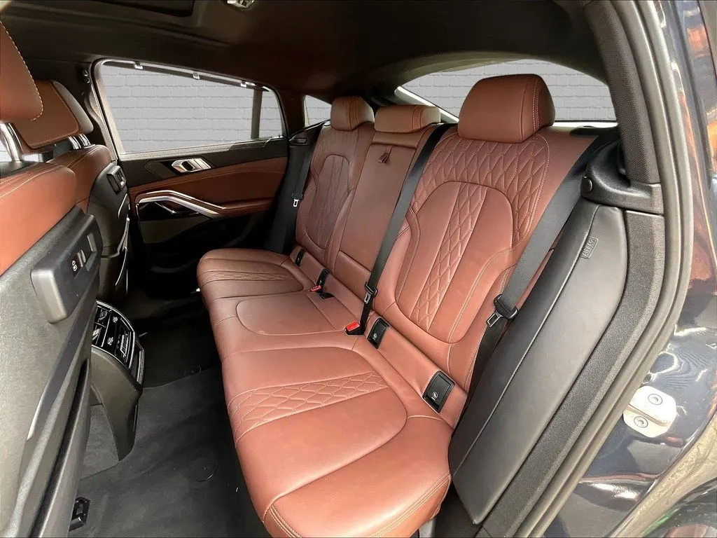 BMW X6 photo 16