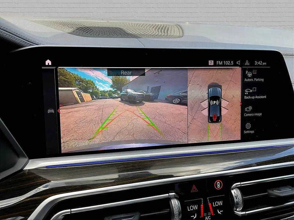 BMW X6 photo 12
