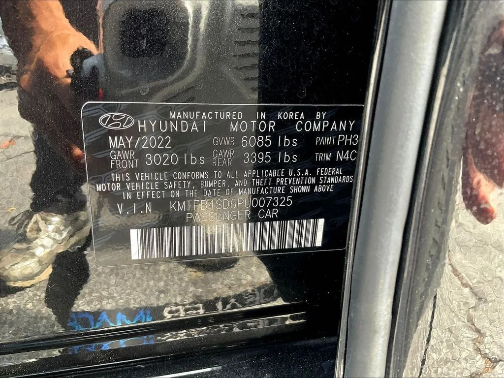 Genesis G90 photo 17