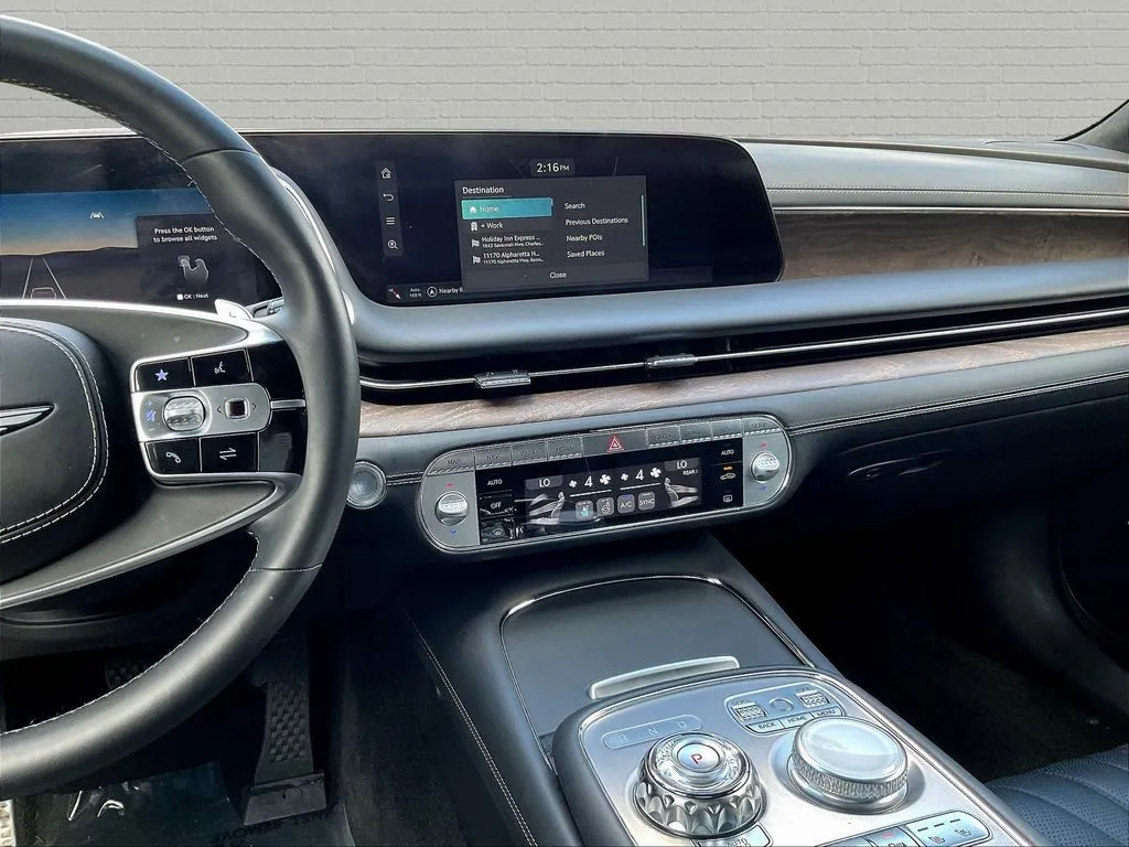 Genesis G90 photo 9