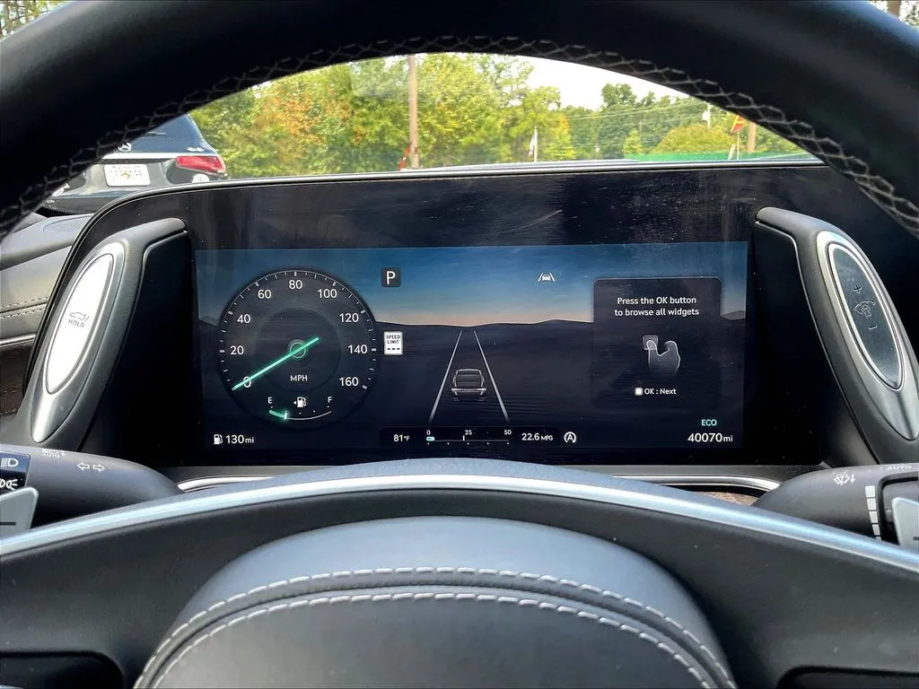 Genesis G90 photo 13