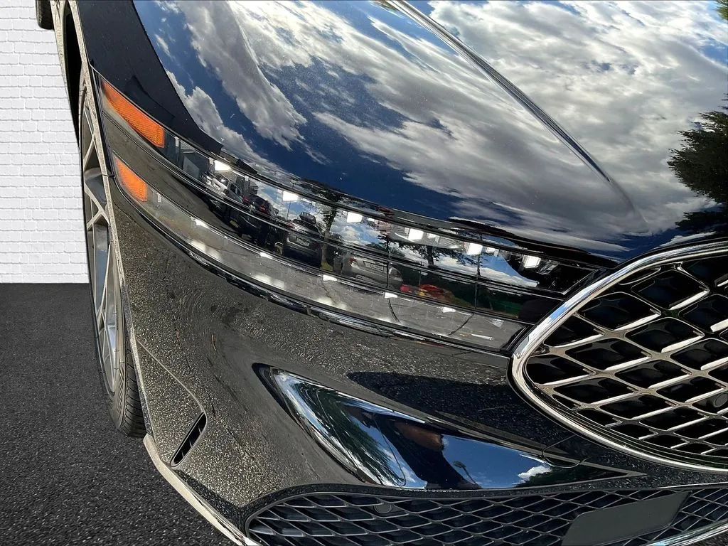 Genesis G90 photo 27