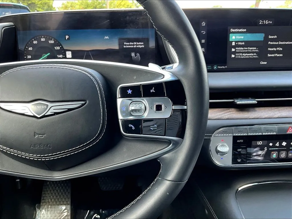 Genesis G90 photo 12