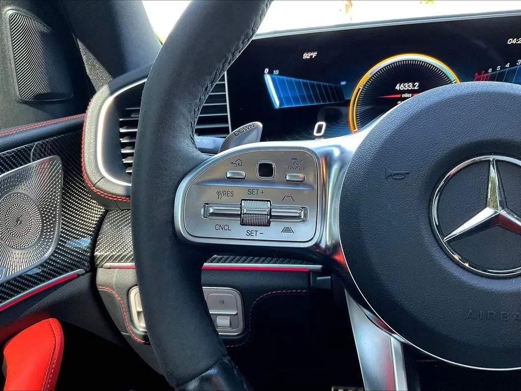 Mercedes-Benz GLE photo 11
