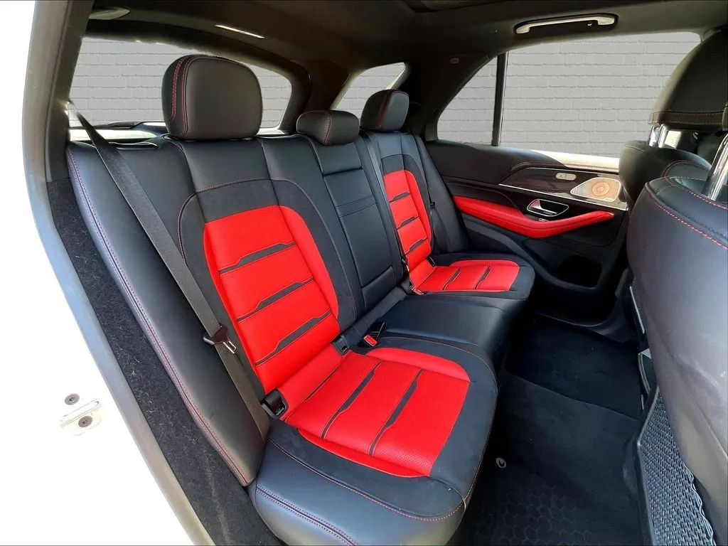 Mercedes-Benz GLE photo 21