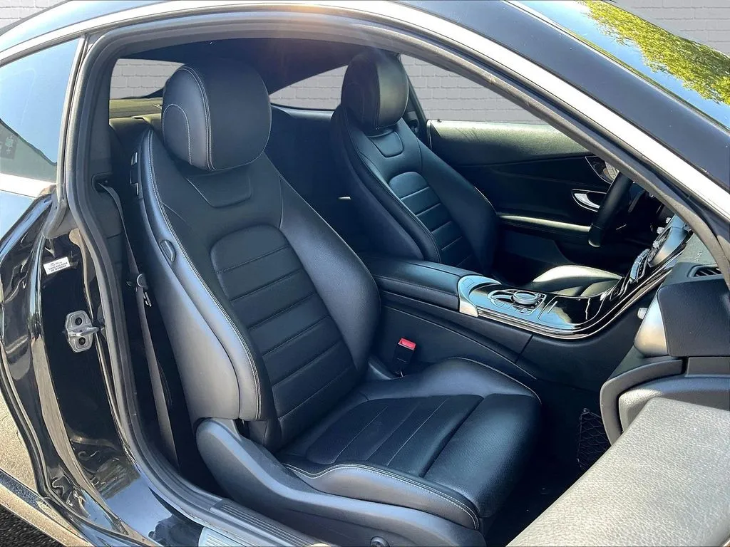 Mercedes-Benz C-Class photo 20