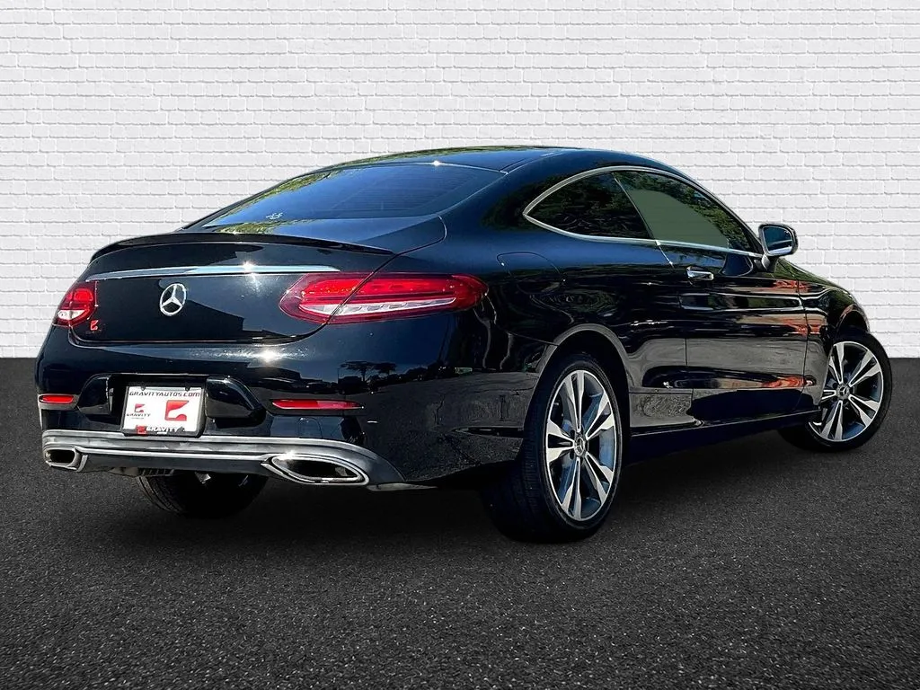 Mercedes-Benz C-Class photo 6
