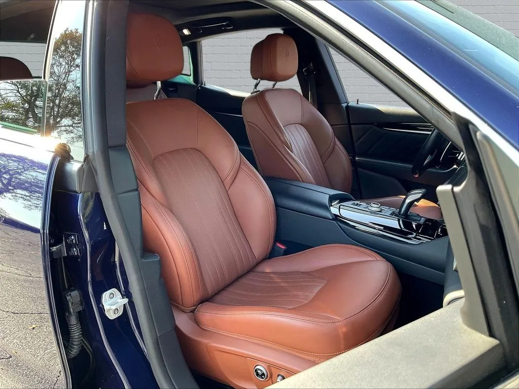 Maserati Levante photo 24