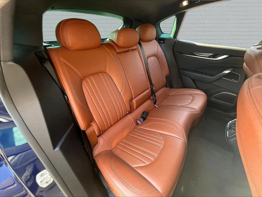 Maserati Levante photo 21