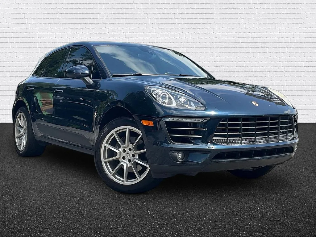 Porsche Macan photo 2