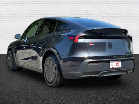 More photos of 2026 Tesla Model Y at Gravity Autos Roswell, GA