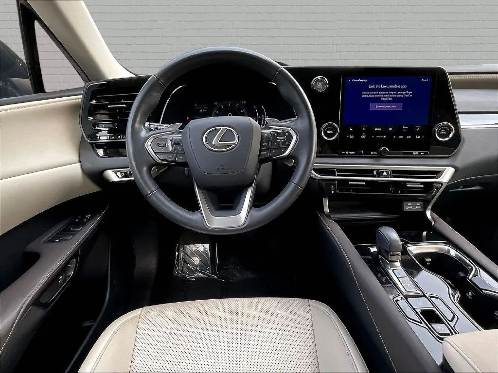 Lexus RX photo 7