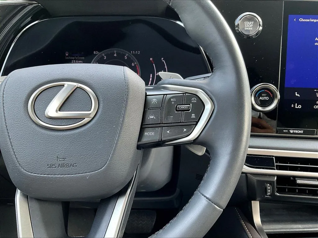 Lexus RX photo 11