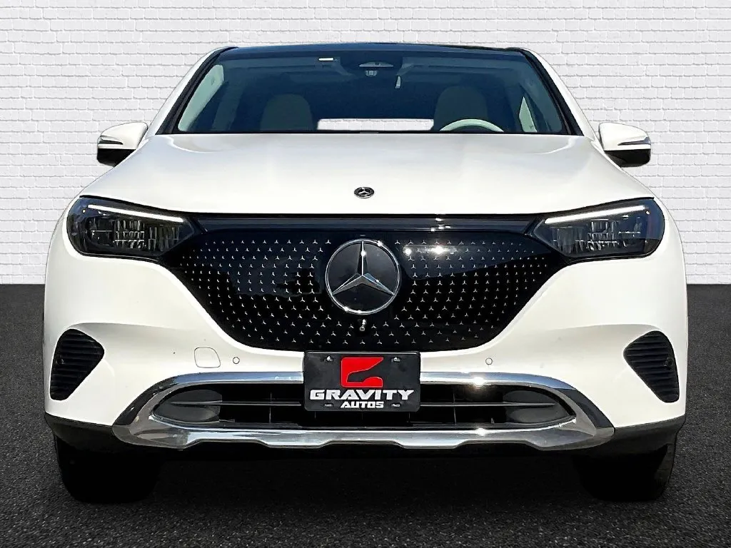 Mercedes-Benz EQE photo 2