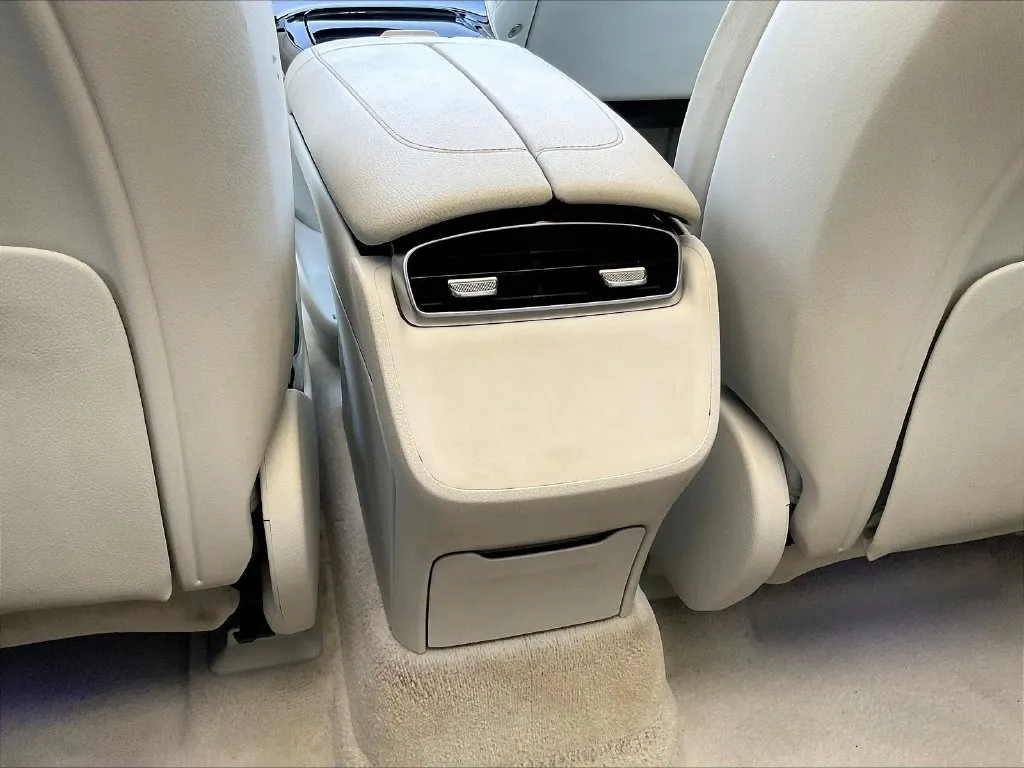 Mercedes-Benz EQE photo 10