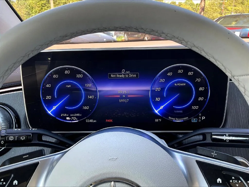 Mercedes-Benz EQE photo 13