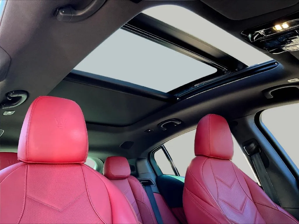 Maserati Grecale photo 19
