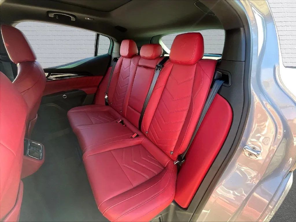Maserati Grecale photo 16