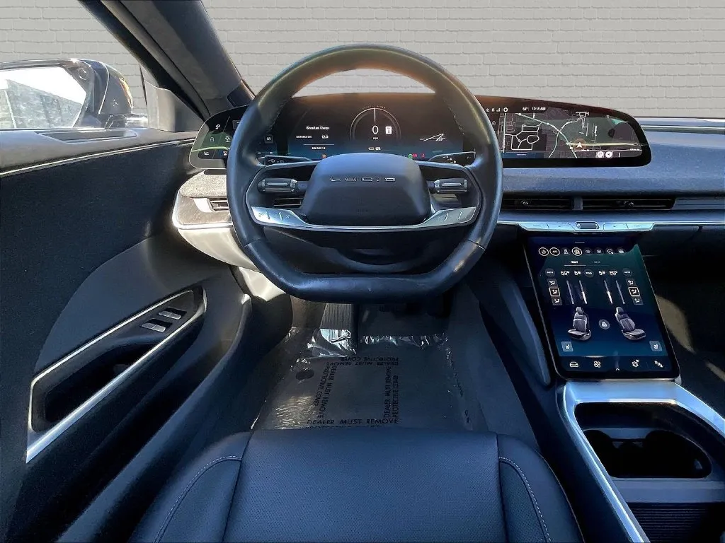 Lucid Air photo 7