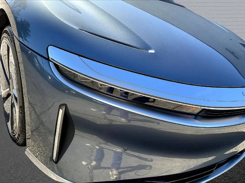 Lucid Air photo 20