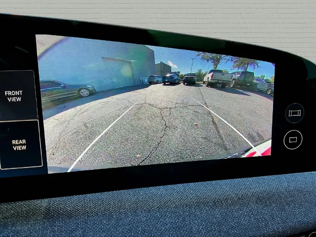 Lucid Air photo 11