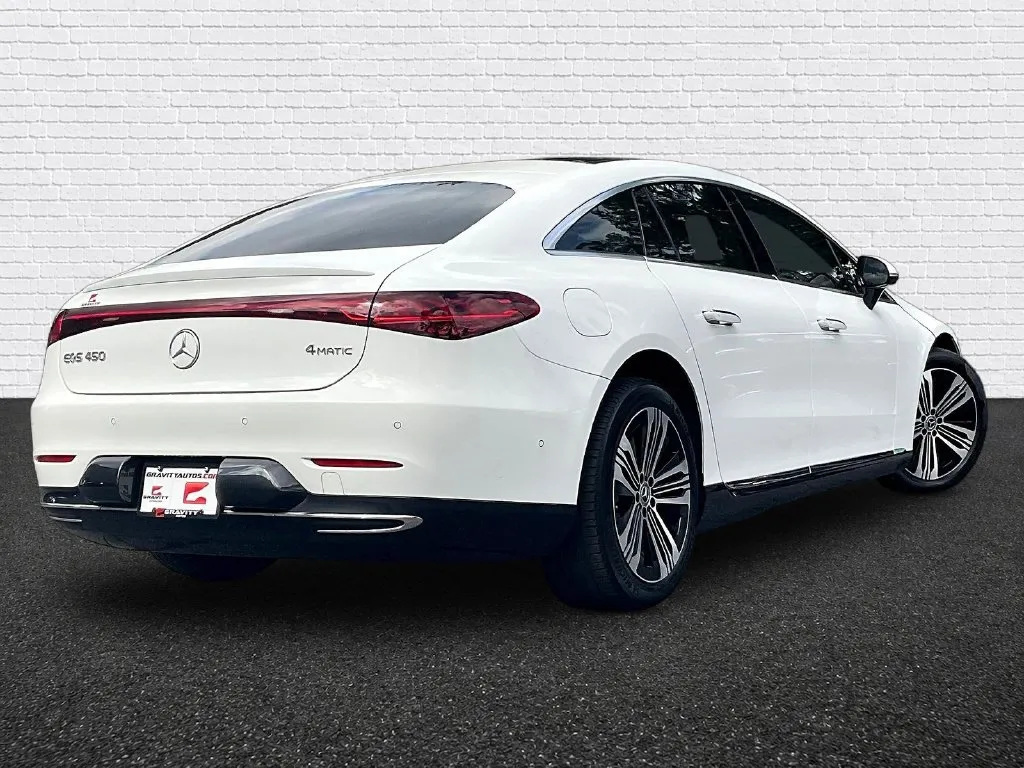 Mercedes-Benz EQS photo 6