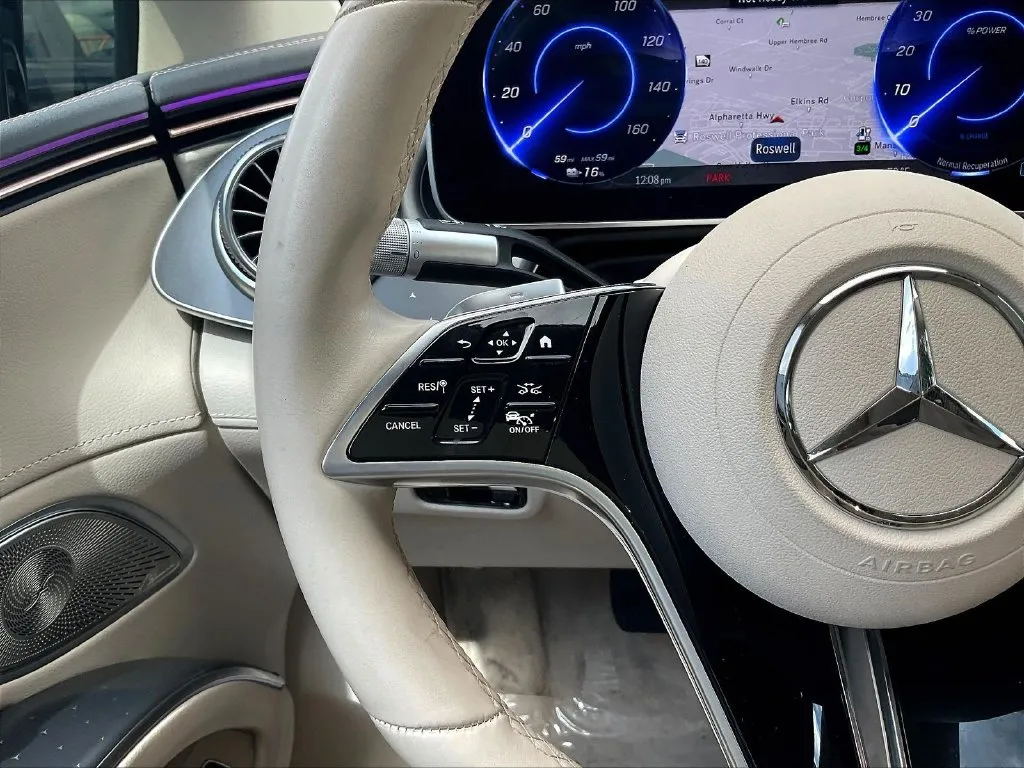 Mercedes-Benz EQS photo 11