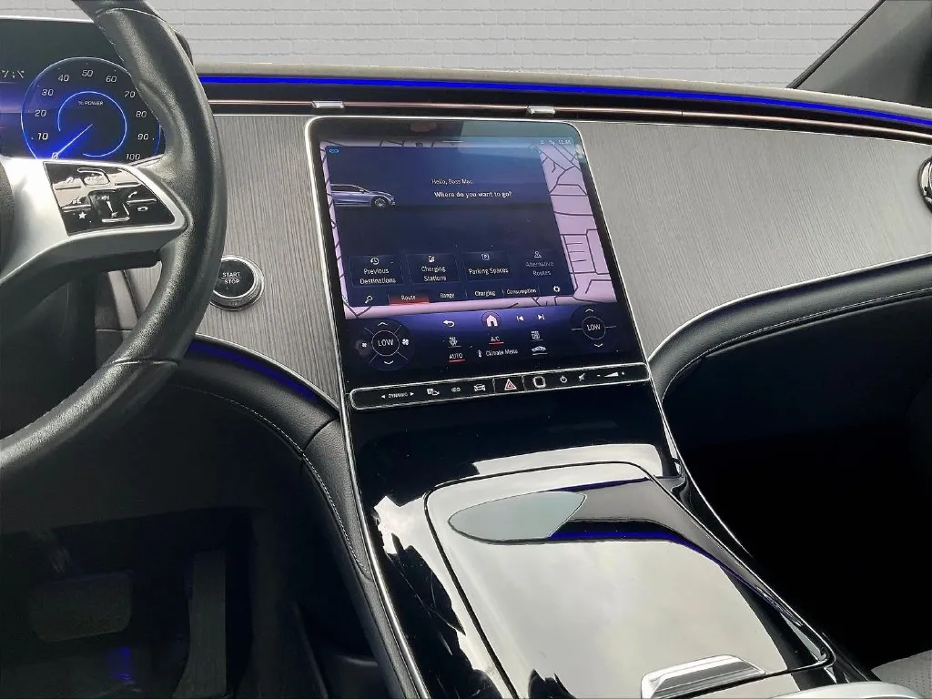 Mercedes-Benz EQE photo 9