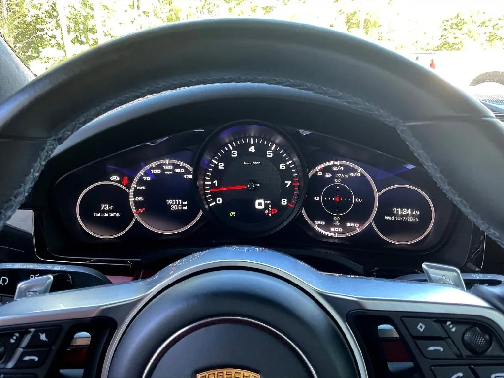 Porsche Cayenne photo 11