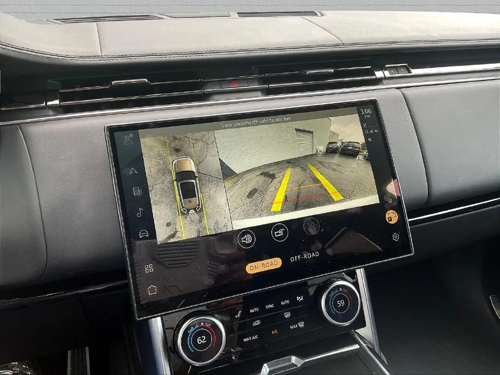 2022 Land Rover Range Rover Base - Photo 13