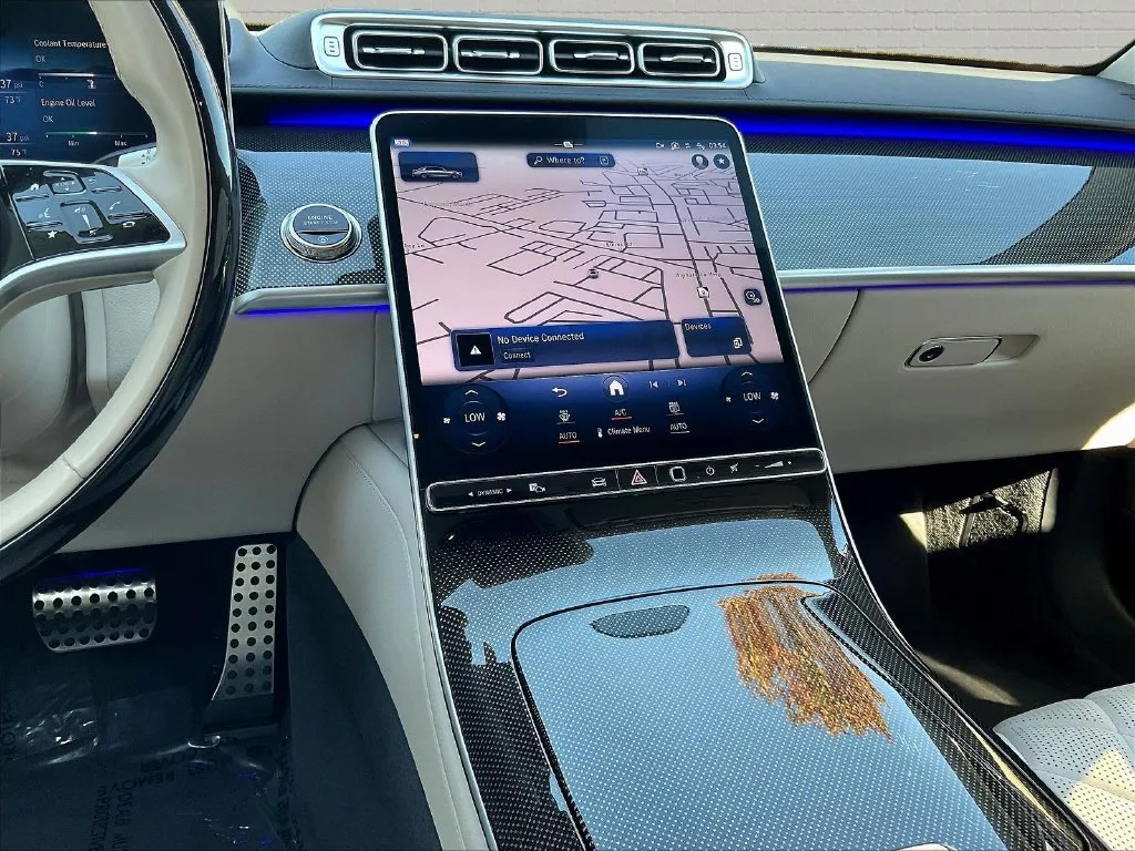 Mercedes-Benz S-Class photo 9