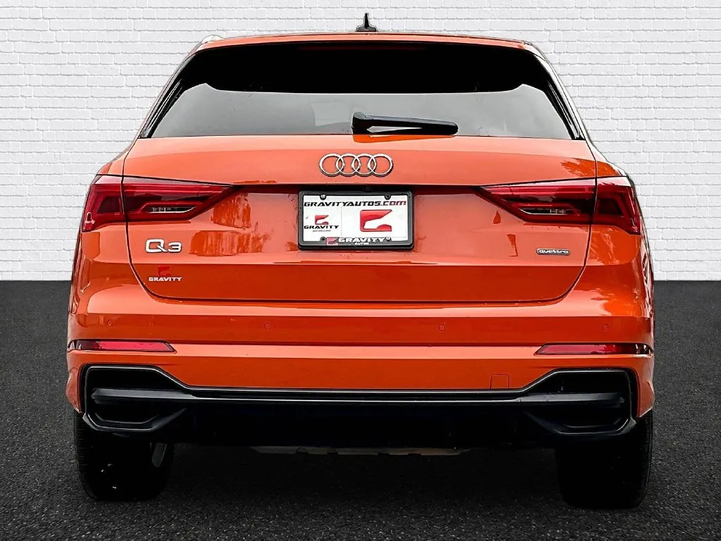 Audi Q3 photo 5