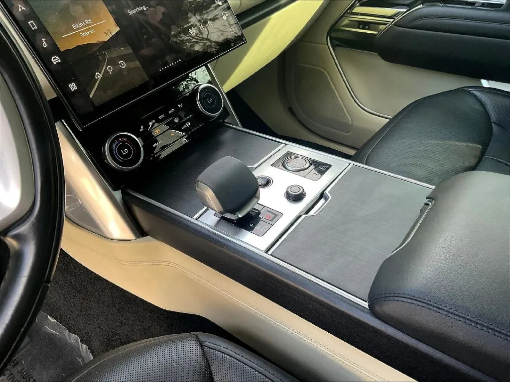 Land Rover Range Rover photo 14