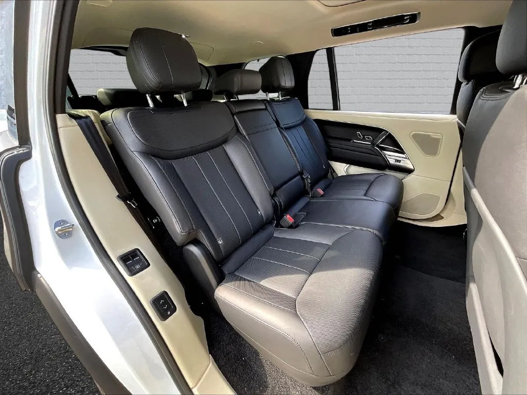 Land Rover Range Rover photo 20