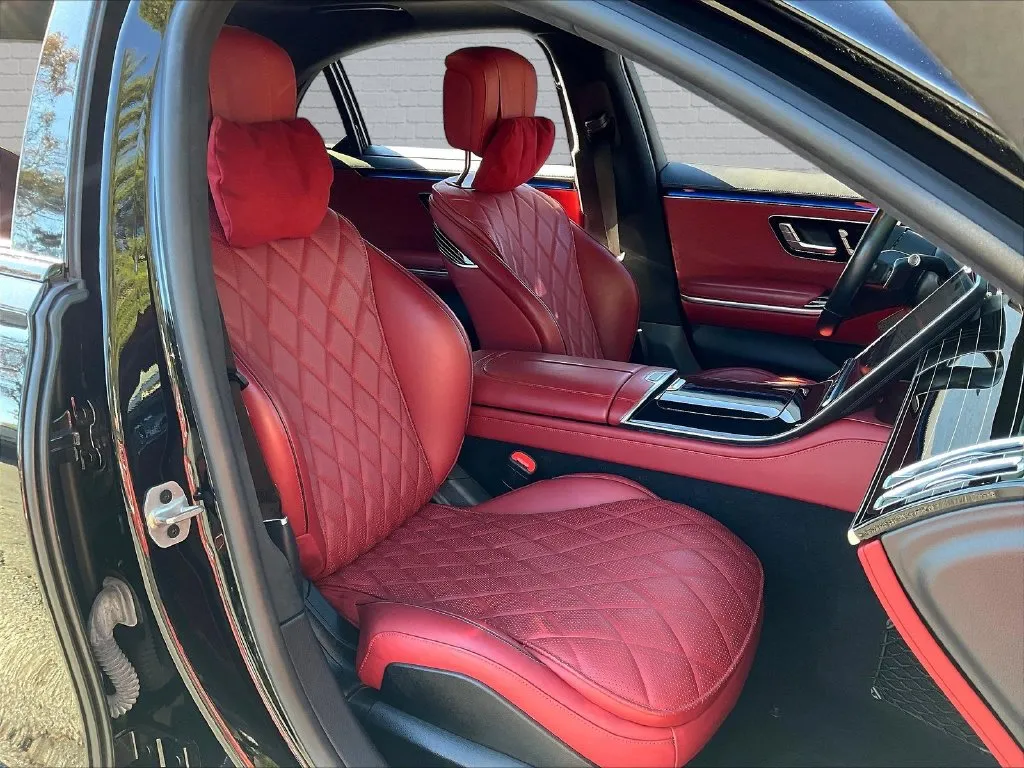 Mercedes-Benz S-Class photo 20