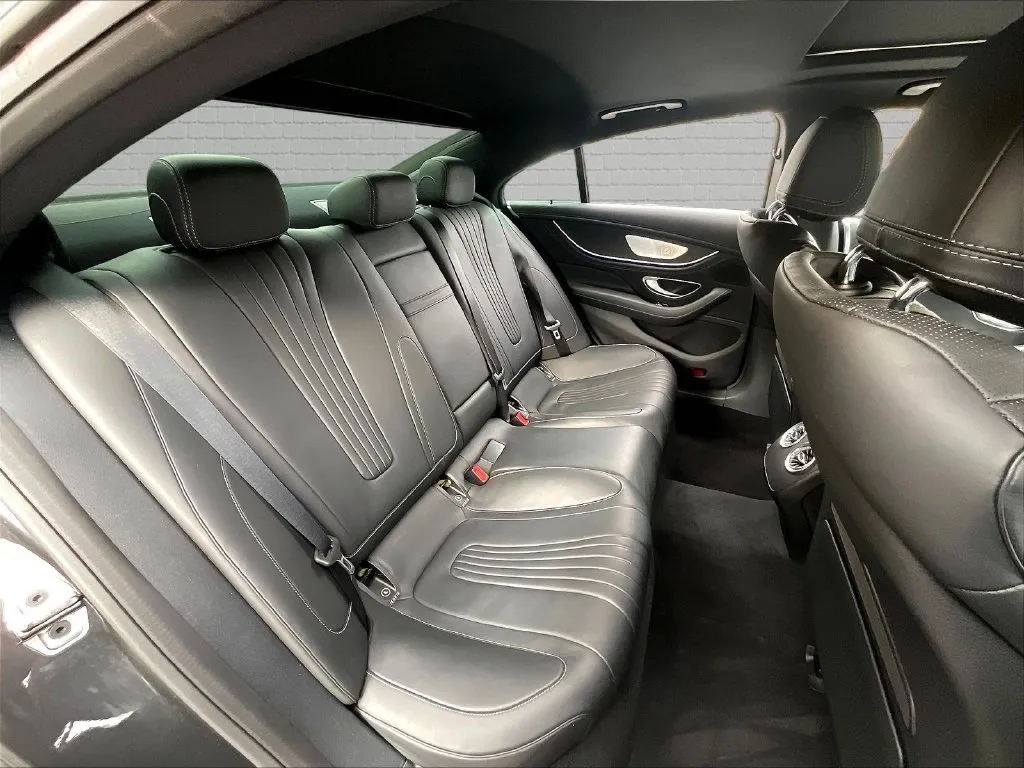 Mercedes-Benz CLS photo 16