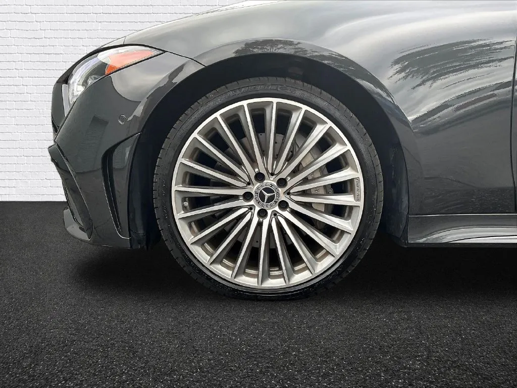 Mercedes-Benz CLS photo 22