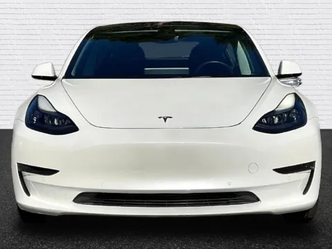 Photos of 2022 Tesla Model 3 for sale in Roswell, GA at Gravity Autos Roswell