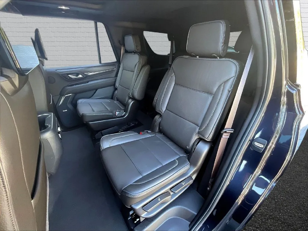GMC Yukon photo 15