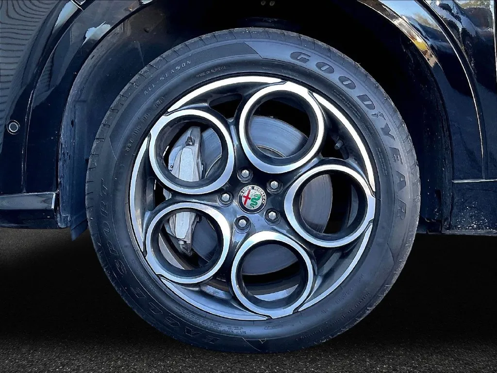 Alfa Romeo Tonale photo 20